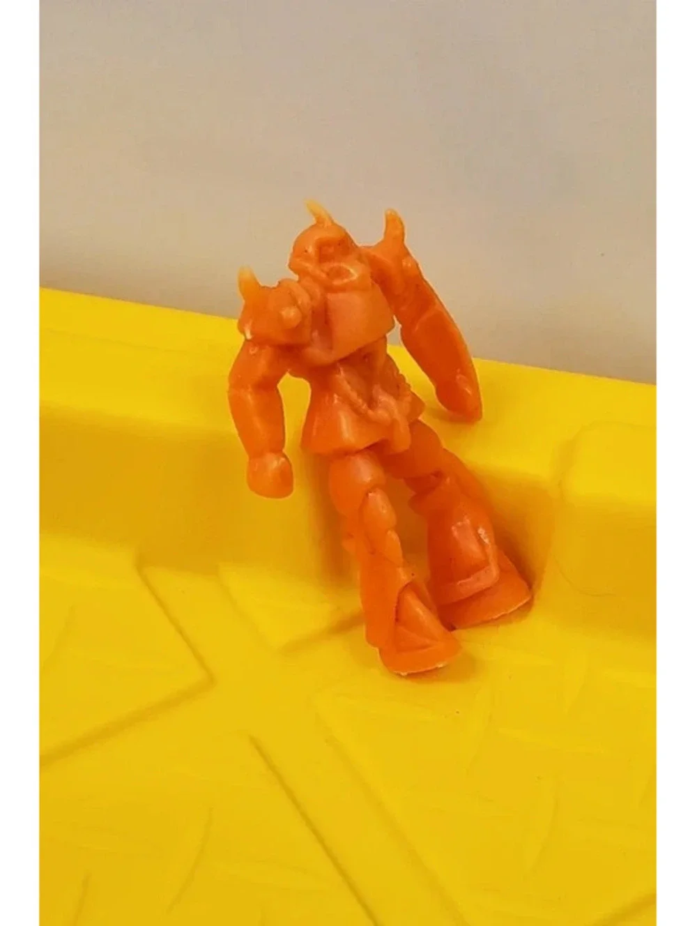 Vintage Mobile Suit Gundam Orange Eraser Mini Figure Retro Keshi Collectible
